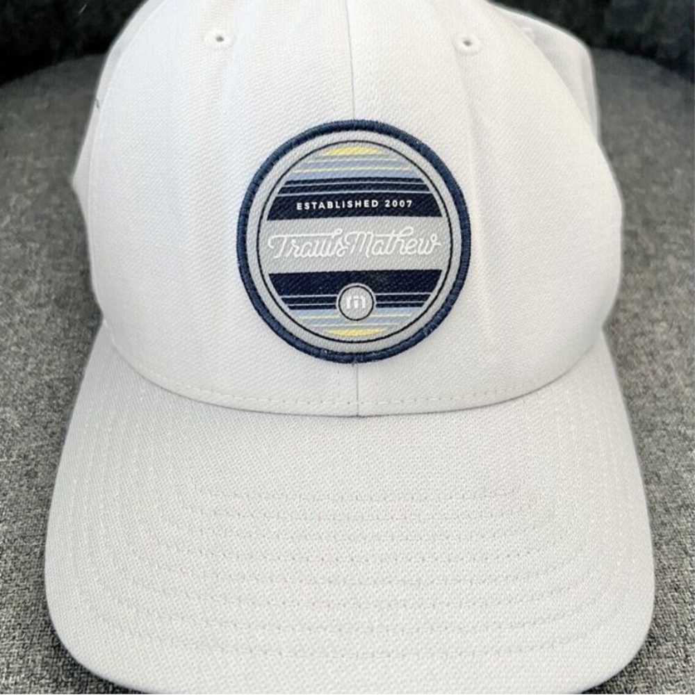 Travis Mathew Hat Cap Flex Fit Snapback Gray Circle Round Patch Golf